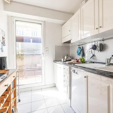 Victoria Sole & Mare Menton